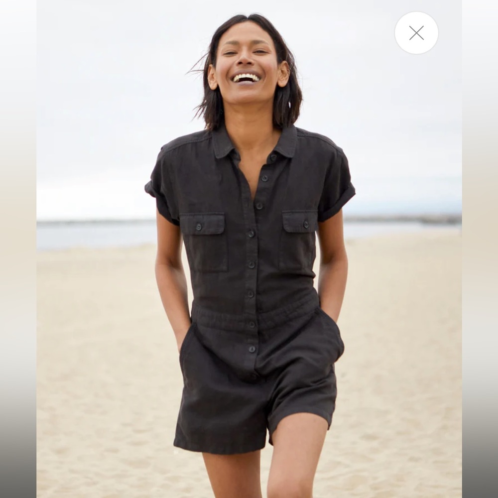 Outerknown S.E.A. Suit Shortall in Pitch Black. Size Small.